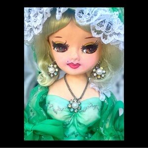 Vintage 1977 Bradley Deluxe Doll “Melanie” 15” Big Eyed Boudoir Doll Chibi